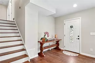 3211 Oakbrook Ln, Clarkston, GA 30021 - Photo 4