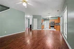 375 Clairidge Ln, Lawrenceville, GA 30046 - Photo 6