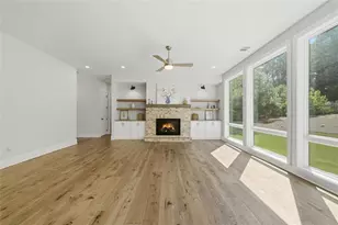 401 Oakleigh Ave, Woodstock, GA 30188 - Photo 18