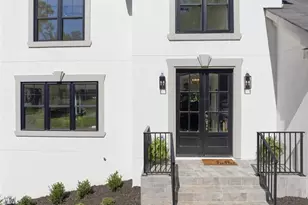 3774 Hollow Oak Ln, Lithonia, GA 30038 - Photo 2
