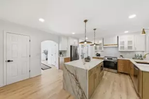 3774 Hollow Oak Ln, Lithonia, GA 30038 - Photo 16