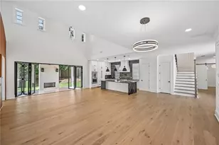 120 Thome Dr, Alpharetta, GA 30022 - Photo 14