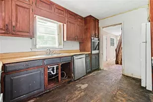 2240 Medfield Trail NE, Atlanta, GA 30345 - Photo 4