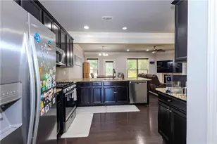11661 Davenport Ln, Alpharetta, GA 30005 - Photo 8