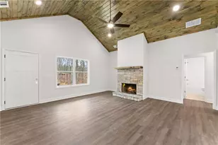 96 Hawks Ridge Ct, Cleveland, GA 30528 - Photo 10