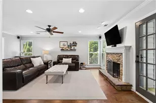 420 N Pine Dr, Alpharetta, GA 30022 - Photo 8