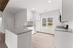 51 Hawks Ridge Ct, Cleveland, GA 30528 - Photo 10
