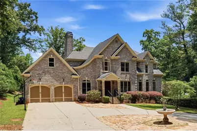 2715 Henderson Road, Tucker, GA 30084 - Photo 4