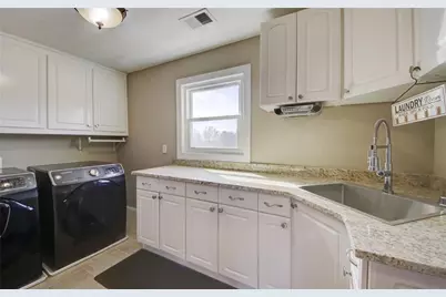 2515 Richards Walk, Loganville, GA 30052 - Photo 18