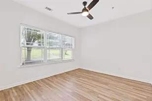 126 Wellbrook Ct, Conyers, GA 30012 - Photo 4