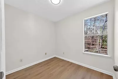 5225 Forest Downs Lane, South Fulton, GA 30349 - Photo 12