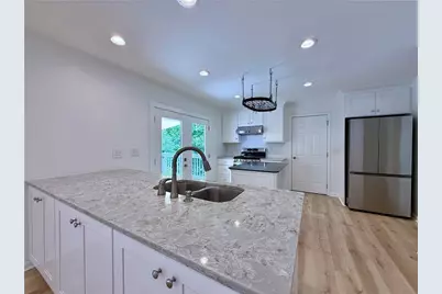 2200 Carey Place, Marietta, GA 30066 - Photo 10