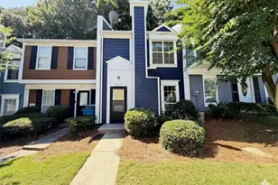 6624 Wellington Square, Norcross, GA 30093 - Photo 2