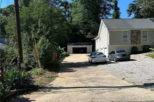 756 Post Rd Way, Stone Mountain, GA 30088 - Photo 4