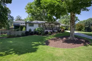 1530 Gaylor Dr SE, Smyrna, GA 30082 - Photo 2