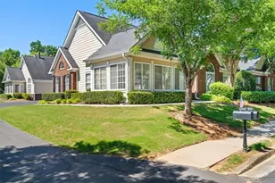 1305 Village Ln, Roswell, GA 30075 - Photo 2