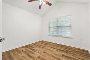 1305 Village Ln, Roswell, GA 30075 - Photo 20