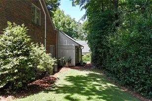 1809 Bedfordshire Dr, Decatur, GA 30033 - Photo 6