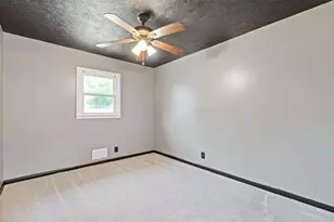 2140 Rockdale Dr, Conyers, GA 30012 - Photo 14