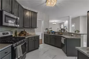 698 Deer Lake Trail, Stone Mountain, GA 30087 - Photo 12