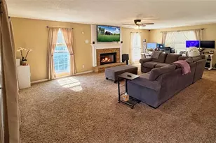 1049 Fieldstone Dr, Canton, GA 30114 - Photo 14