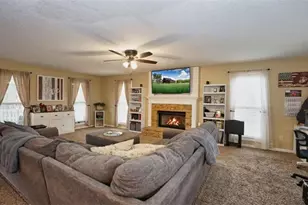 1049 Fieldstone Dr, Canton, GA 30114 - Photo 12