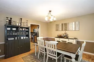 1049 Fieldstone Dr, Canton, GA 30114 - Photo 18