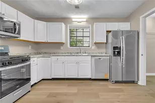 8673 Plumtree Dr, Riverdale, GA 30274 - Photo 36