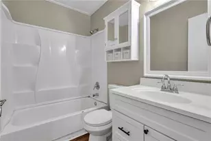 8673 Plumtree Dr, Riverdale, GA 30274 - Photo 4