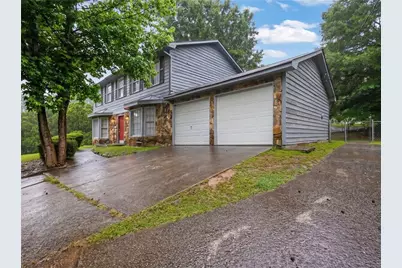 8673 Plumtree Drive, Riverdale, GA 30274 - Photo 2