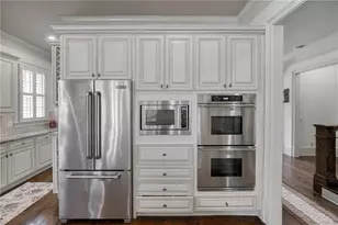 1120 Lunsford Cir, Alpharetta, GA 30004 - Photo 12