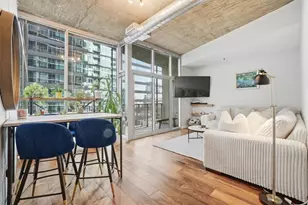 923 Peachtree St NE, Atlanta, GA 30309 - Photo 1