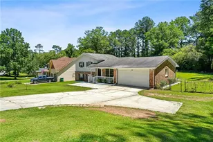 1268 S Indian Creek, Stone Mountain, GA 30083 - Photo 6