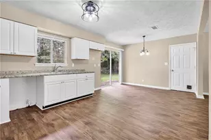 8998 Hurst Ct, Jonesboro, GA 30238 - Photo 8