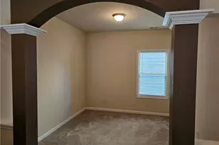 5043 Glencliff Dr, Sugar Hill, GA 30518 - Photo 10