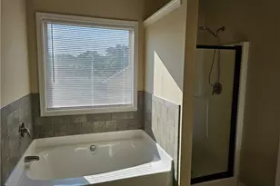 5043 Glencliff Dr, Sugar Hill, GA 30518 - Photo 14