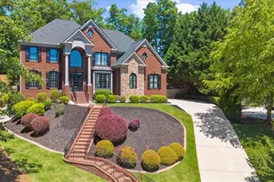 1370 Boomer Cir, Suwanee, GA 30024 - Photo 4