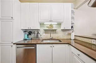 5106 Woodland Ln, Alpharetta, GA 30009 - Photo 10
