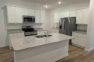 372 Red Dragon Dr, Jefferson, GA 30549 - Photo 6