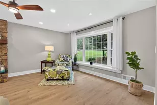 3029 Meadow Dr, Marietta, GA 30062 - Photo 6