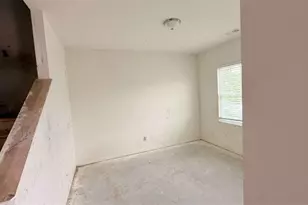 240 Randette Dr, Covington, GA 30016 - Photo 2
