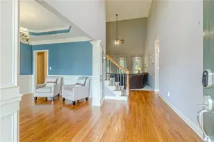 3928 Shadow Loch Dr, Suwanee, GA 30024 - Photo 6