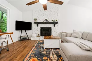 1172 Ridgeside Dr NW, Acworth, GA 30102 - Photo 4