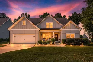 195 Southridge, Senoia, GA 30276 - Photo 2