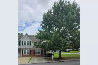 6109 Hickory Lane Drive, Union City, GA 30291 - Photo 1