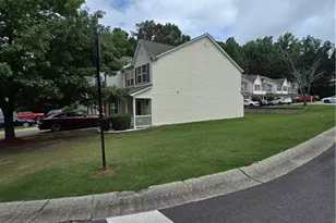 6109 Hickory Ln Dr, Union City, GA 30291 - Photo 12