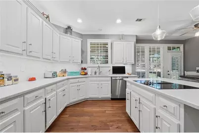 1737 Kinsmon Cove, Marietta, GA 30062 - Photo 2
