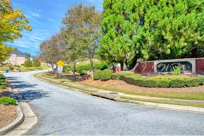 5646 Boreal Way SW, Atlanta, GA 30331 - Photo 1