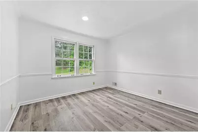 225 Hauteur Garden, Lilburn, GA 30047 - Photo 8