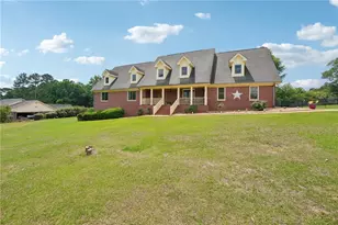 378 Clyde Ct, McDonough, GA 30252 - Photo 4